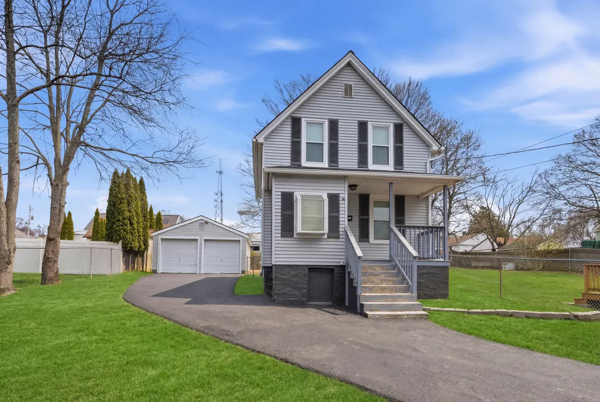 128 Cleveland Street in Woonsocket